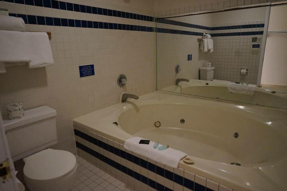 Motel Americas Best Value 2*