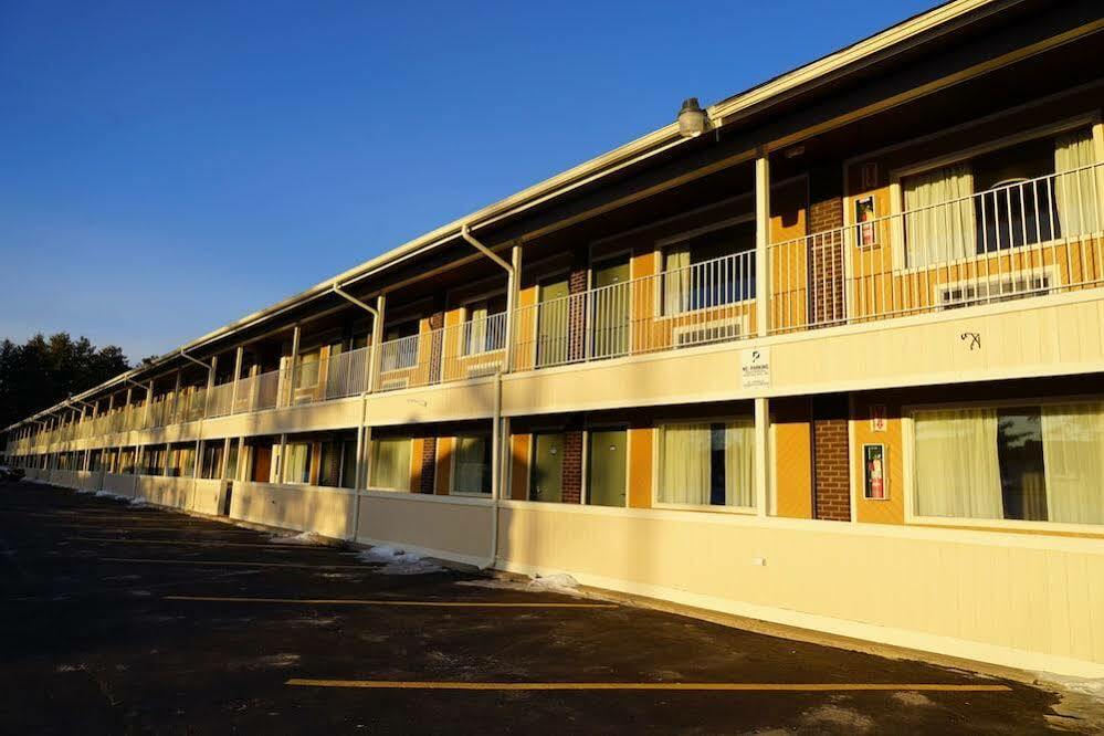 Americas Best Value 2* Plattsburgh